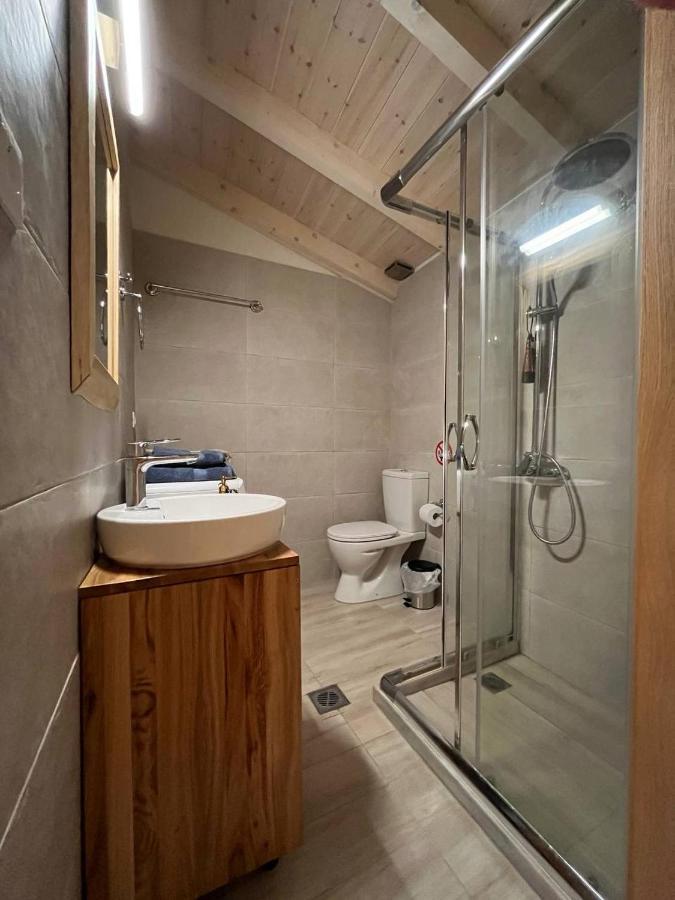 Valeria'S Apartments Sinarades Ngoại thất bức ảnh